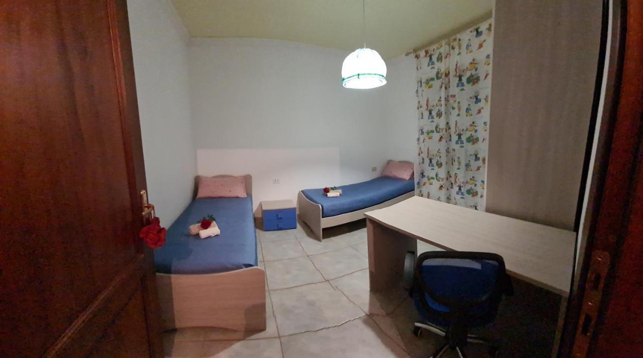 Kolbe'S House Apartment Siniscola Bagian luar foto